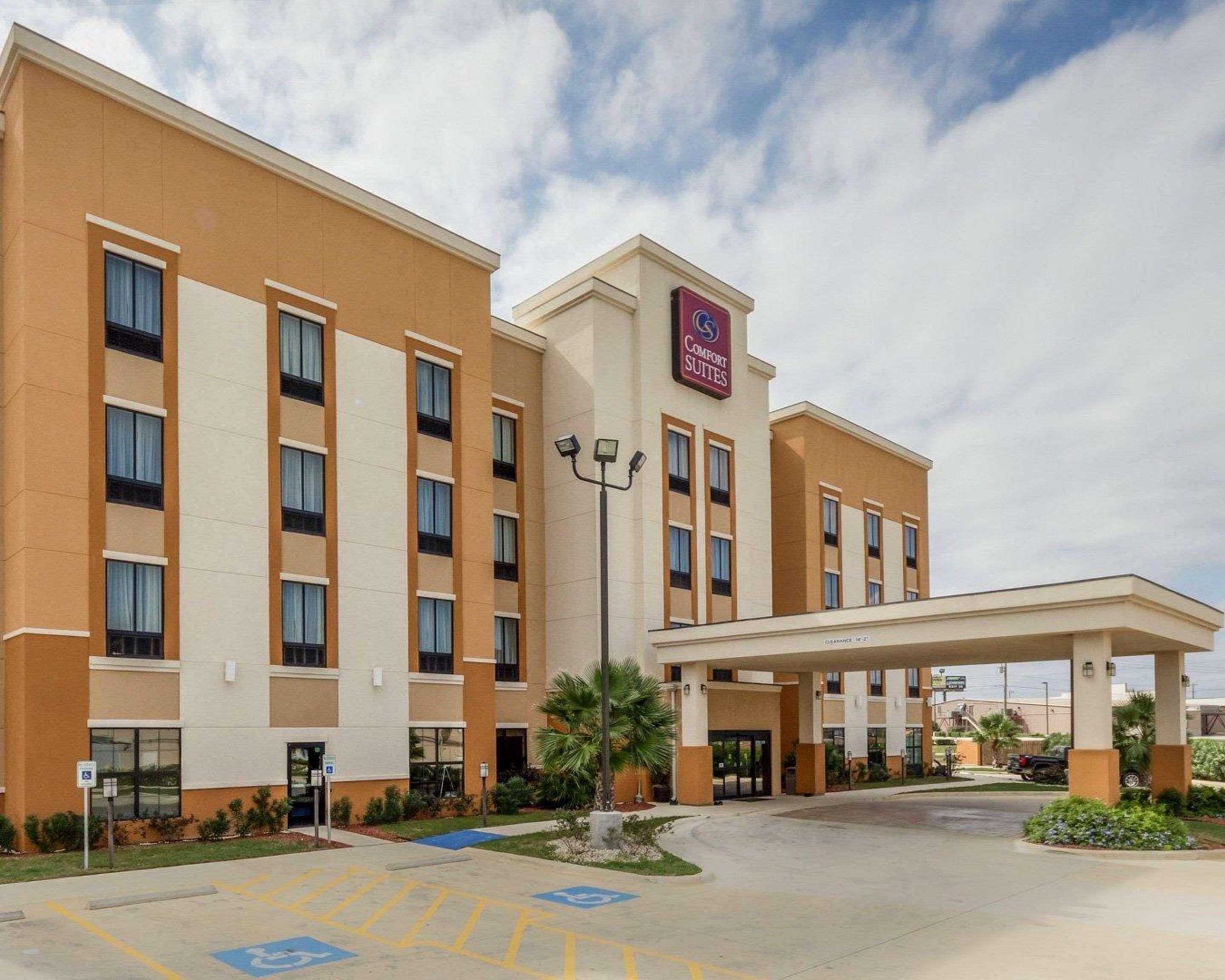 Comfort Suites Cotulla Near I-35 Exterior photo